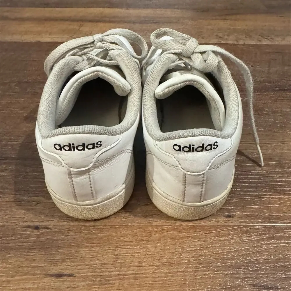 Adidas NEO Baseline Big Boys White Black Low Top Sneakers Size 4 READ